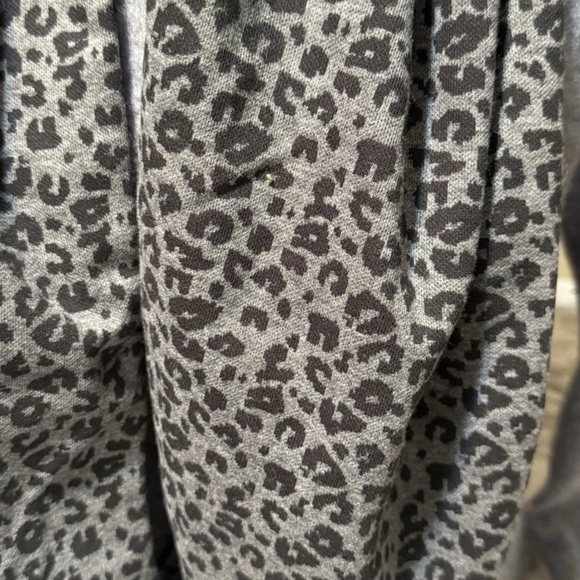 Leopard Print Scarf - Picture 3 of 3